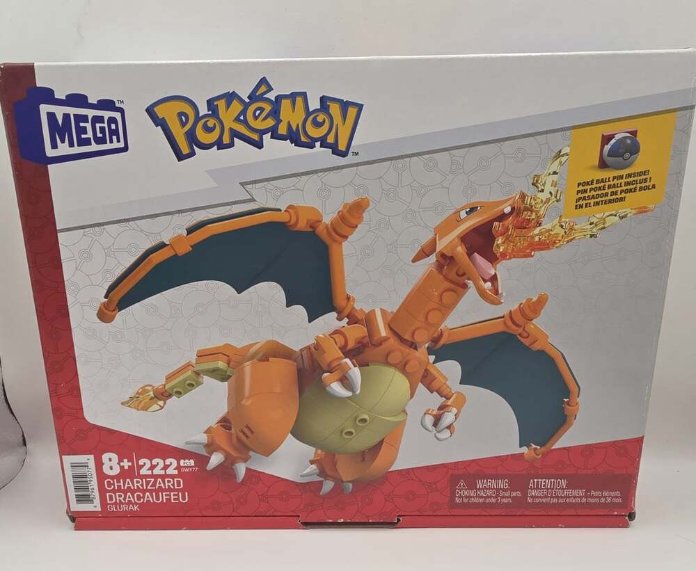 New- Mega Construx Pokemon Charizard Set